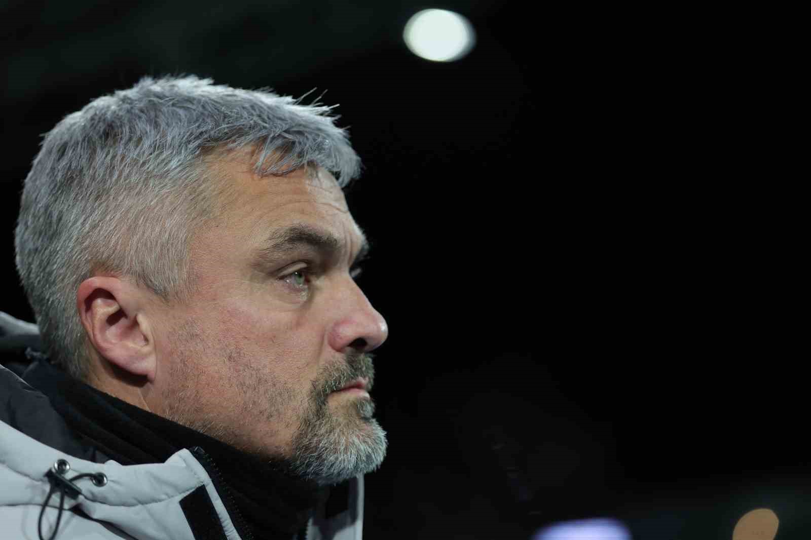 uefa konferans ligi breidablik 1 samsunspor 0 mac devam ediyor 4 J7HL2wSg