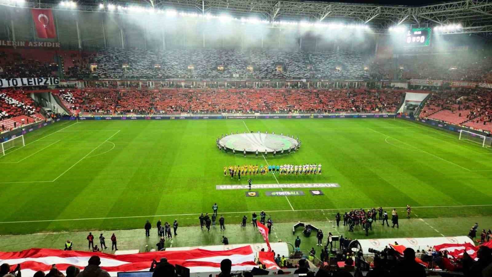 uefa konferans ligi samsunspor 1 aek atina 0 mac devam ediyor 10 z7prOKqq