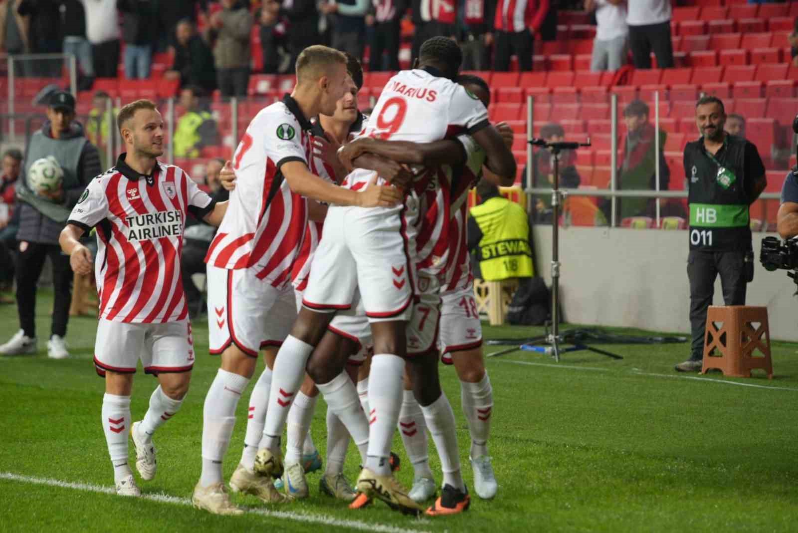 uefa konferans ligi samsunspor 1 dinamo kiev 0 mac devam ediyor 4 yjygrjLn