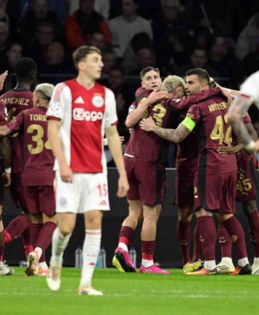 uefa-sampiyonlar-lig-ajax-0-galatasaray-3-mac-sonucu-G3u8Bsqq.jpg
