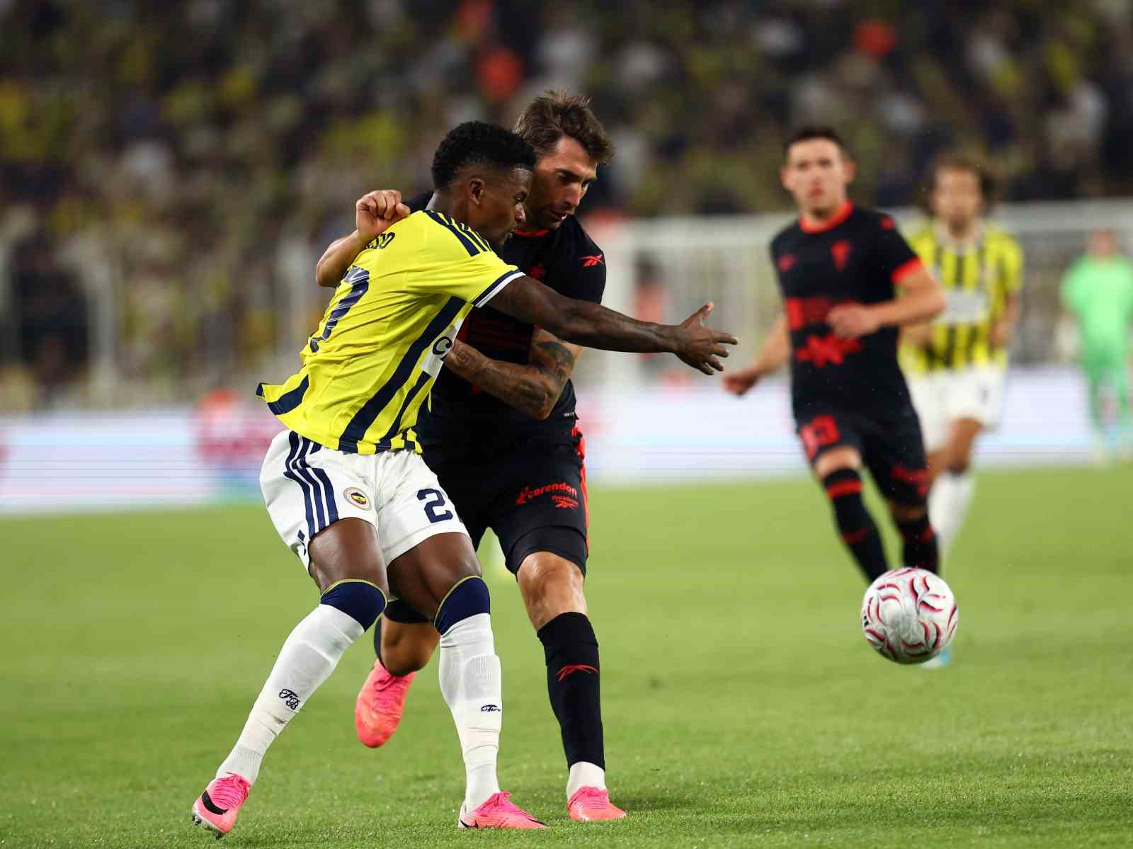 UEFA Şampiyonlar Ligi: Fenerbahçe: 0 - Gornik Zabrze: 0 (Maç devam ediyor) 23 uefa sampiyonlar ligi fenerbahce 0 gornik zabrze 0 mac devam ediyor 19 wzmPElKD