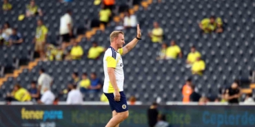 uefa-sampiyonlar-ligi-fenerbahce-0-gornik-zabrze-0-mac-devam-ediyor-IN774dDg.jpg