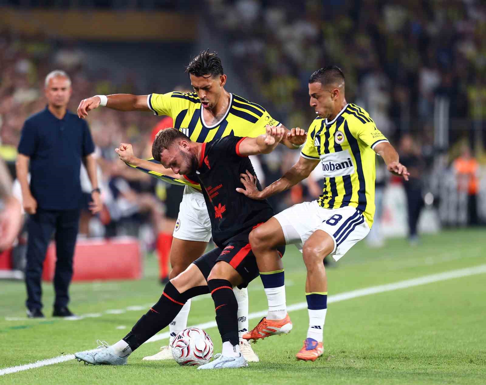 UEFA Şampiyonlar Ligi: Fenerbahçe: 1 - Gornik Zabrze: 0 (İlk yarı) 6 uefa sampiyonlar ligi fenerbahce 1 gornik zabrze 0 ilk yari 2 1hHutHiz