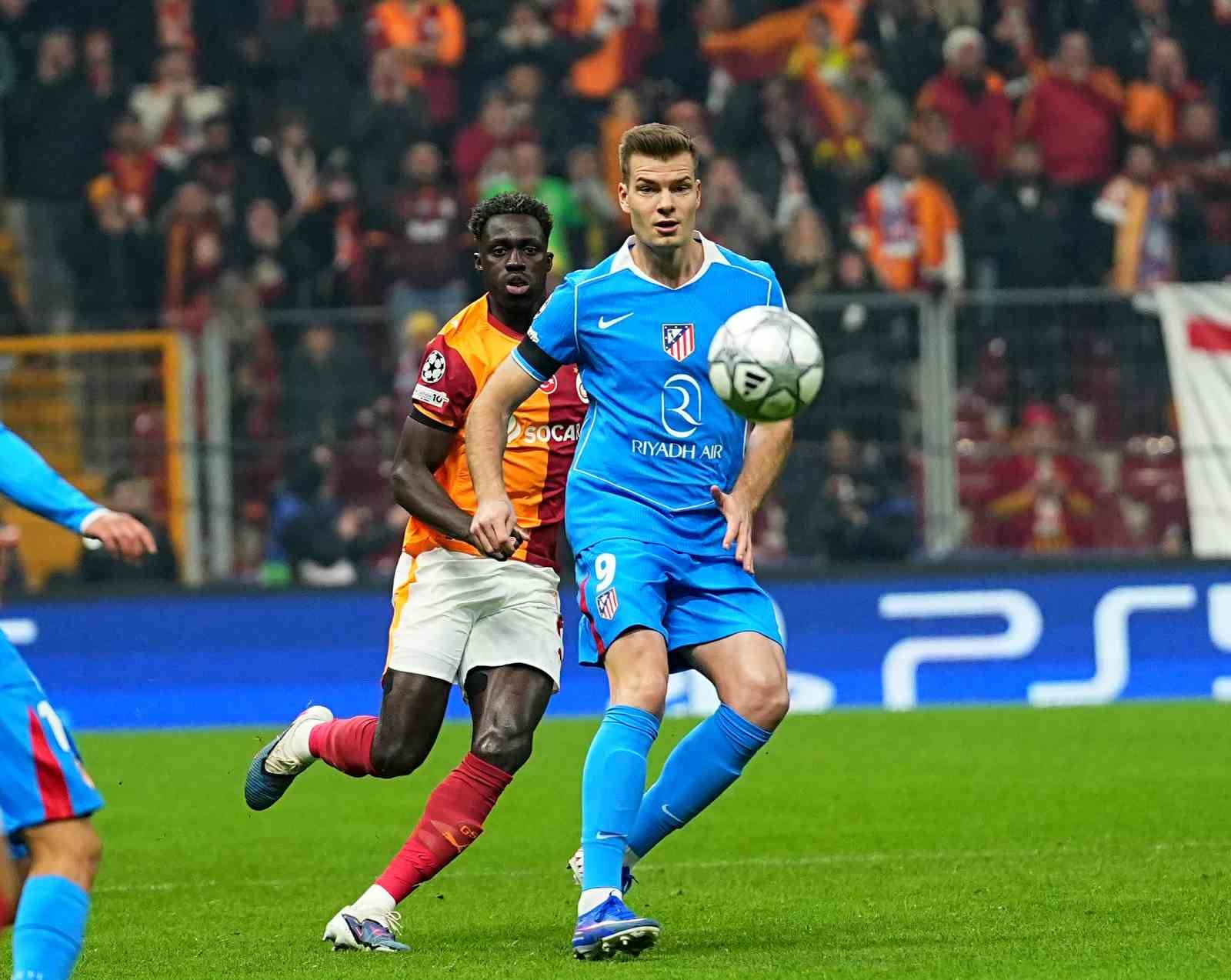 uefa sampiyonlar ligi galatasaray 0 atletico madrid 1 mac devam ediyor 16 mRclBat9