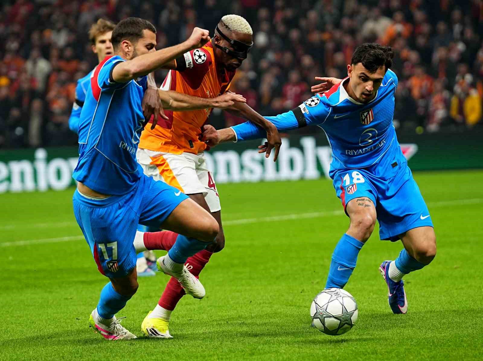 uefa sampiyonlar ligi galatasaray 0 atletico madrid 1 mac devam ediyor 26 ZcjLlmXq