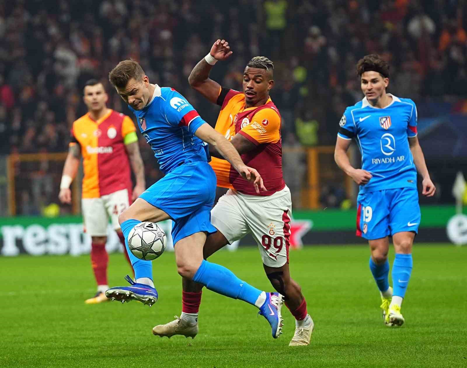 uefa sampiyonlar ligi galatasaray 0 atletico madrid 1 mac devam ediyor 32 8CARnHsI