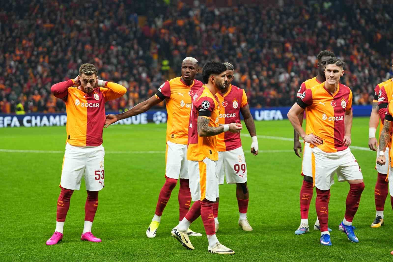 uefa sampiyonlar ligi galatasaray 0 atletico madrid 1 mac devam ediyor 9 dsUynVd1