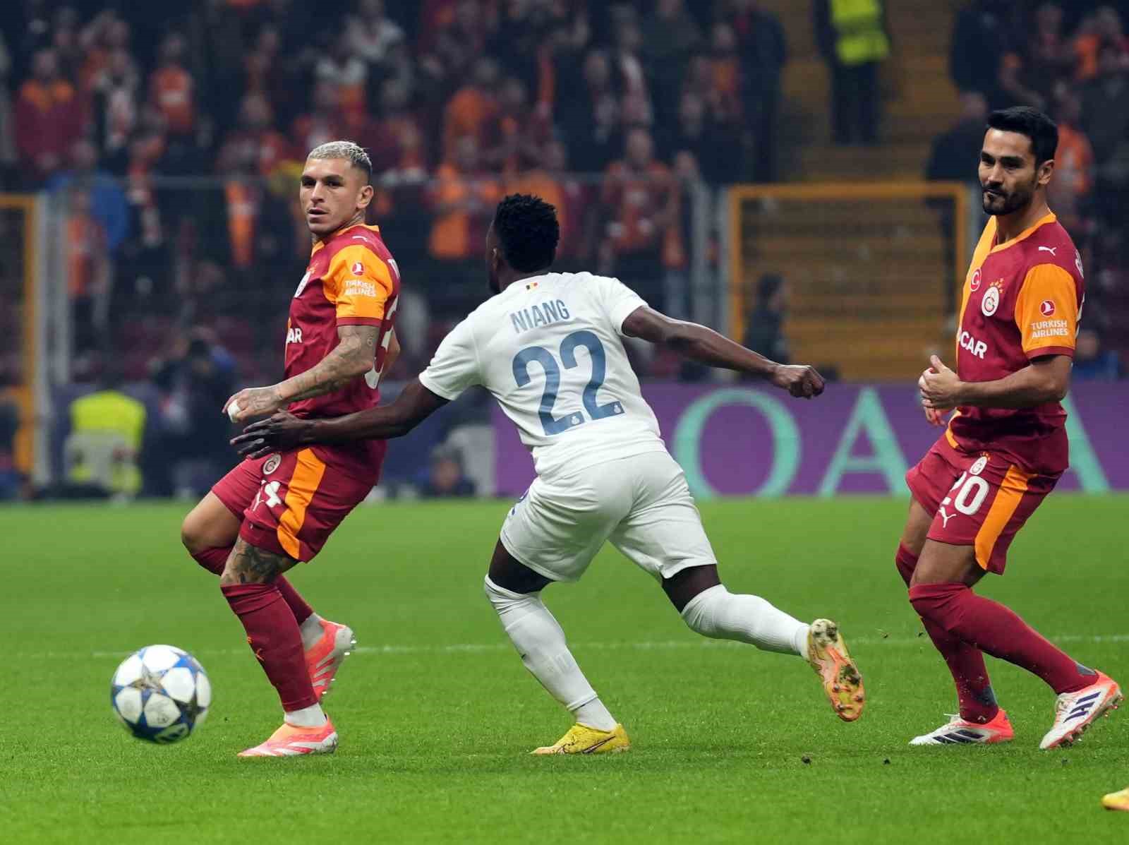 uefa sampiyonlar ligi galatasaray 0 union saint gilloise 0 mac devam ediyor 8 2aZZ6kMy