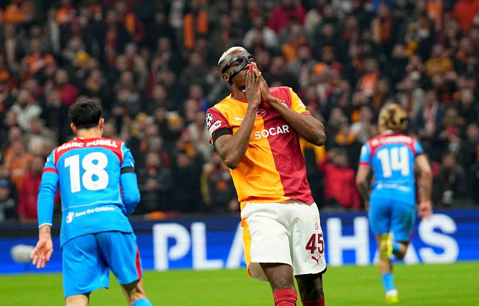 uefa sampiyonlar ligi galatasaray 1 atletico madrid 1 ilk yari 19 TMqrURsg