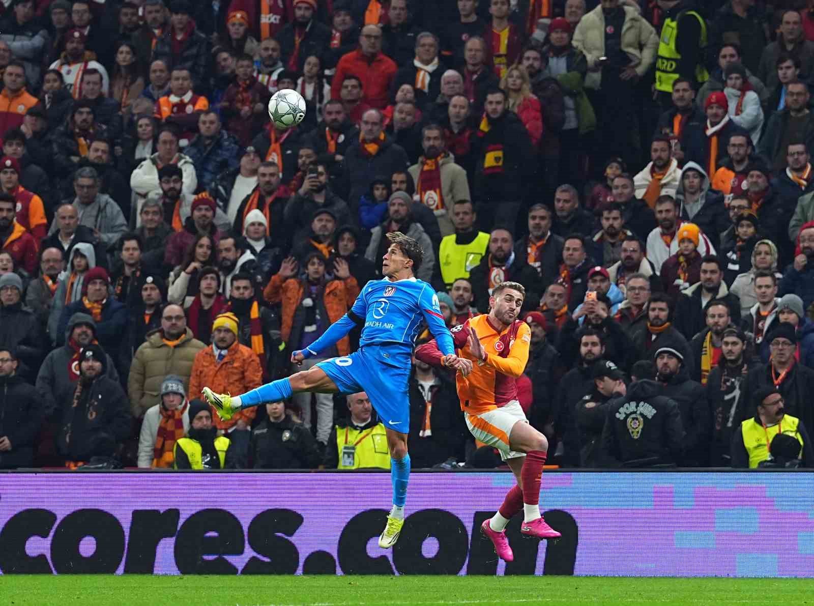 uefa sampiyonlar ligi galatasaray 1 atletico madrid 1 ilk yari 2 HJJW1CaJ