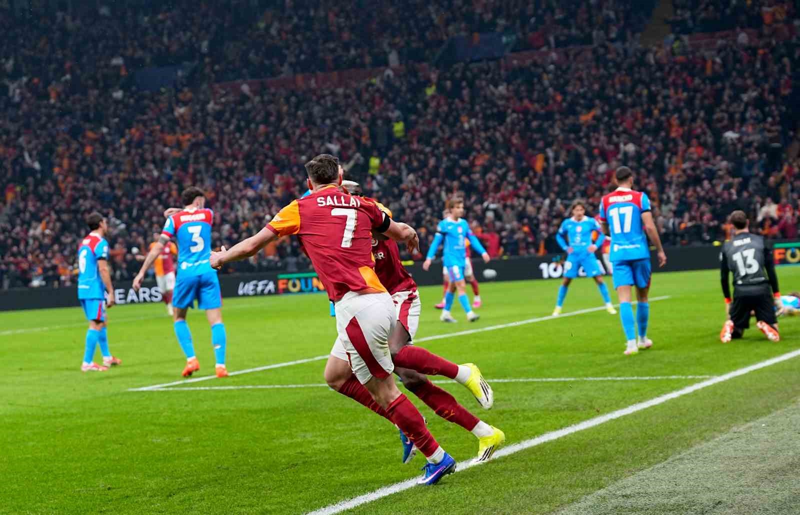 uefa sampiyonlar ligi galatasaray 1 atletico madrid 1 ilk yari 4 RcGQuvD7