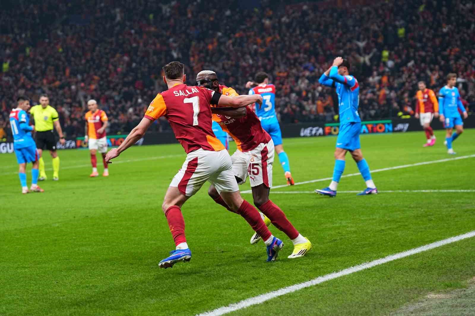 uefa sampiyonlar ligi galatasaray 1 atletico madrid 1 ilk yari 5 BvCATQsB