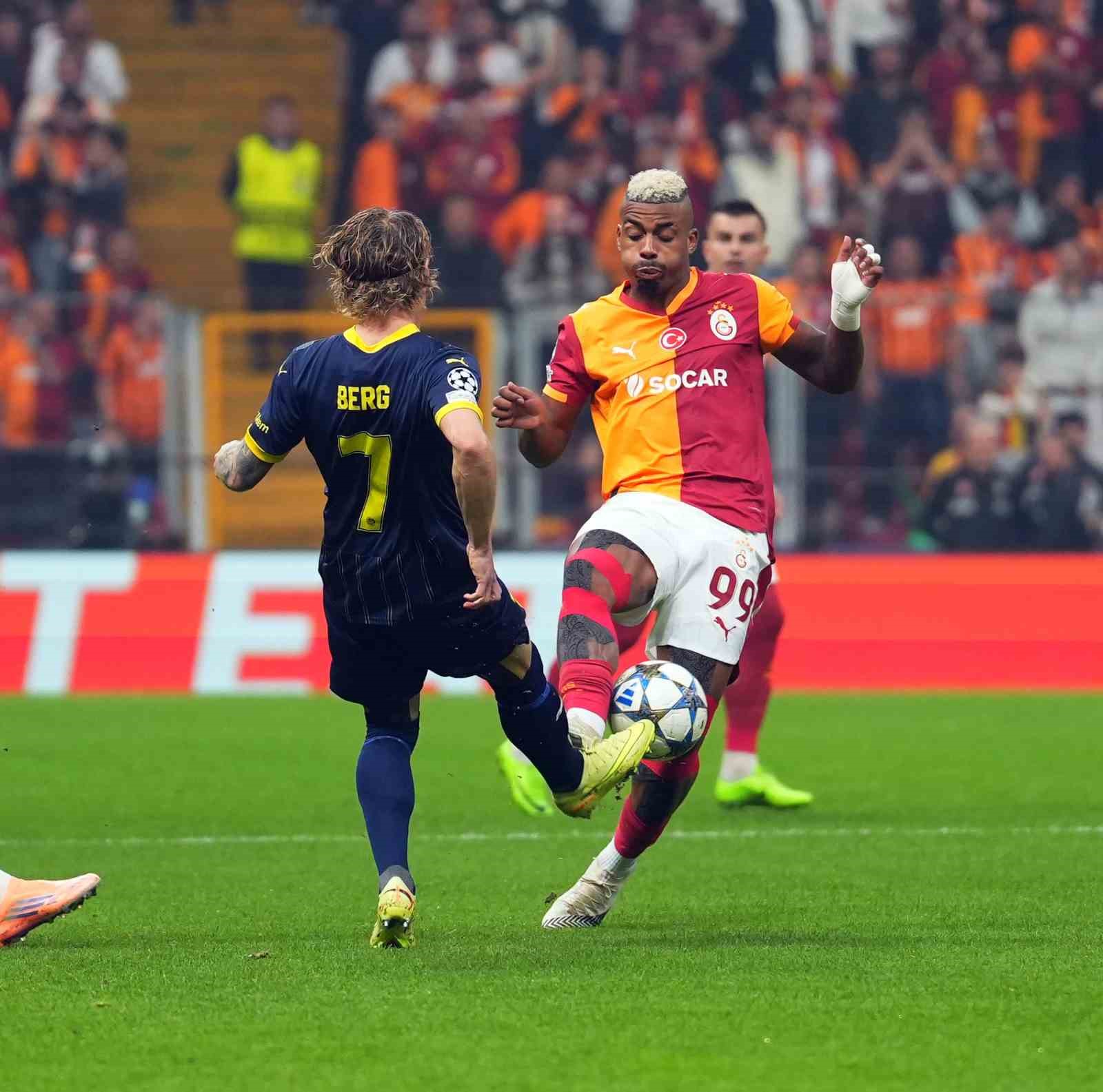 uefa sampiyonlar ligi galatasaray 1 bodoglimt 0 mac devam ediyor 1 JNJihOW4
