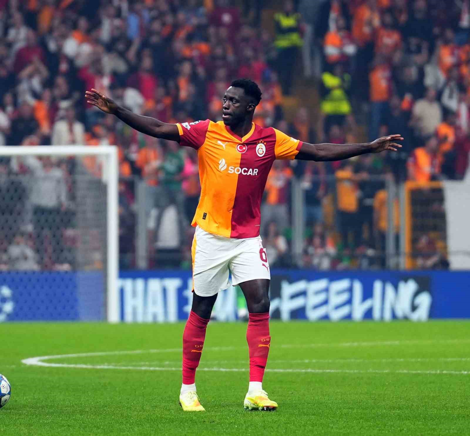 uefa sampiyonlar ligi galatasaray 1 bodoglimt 0 mac devam ediyor 18 ympcIbAZ
