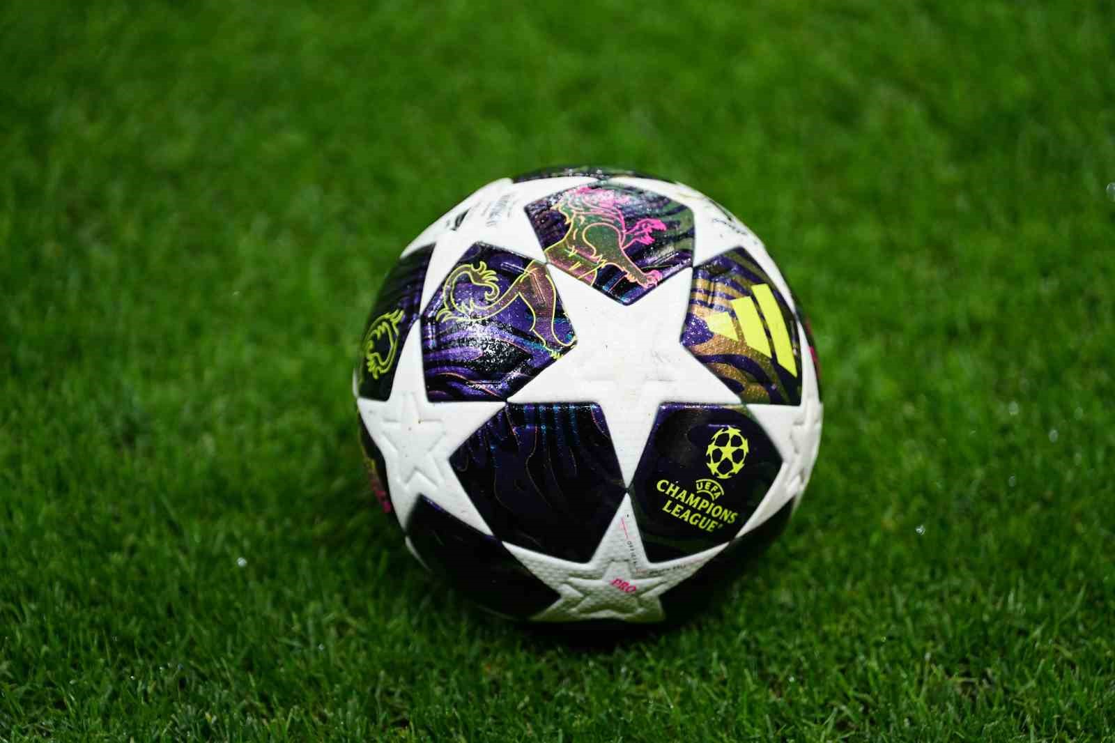uefa sampiyonlar ligi galatasaray 1 juventus 0 mac devam ediyor 6 ySqTLHde