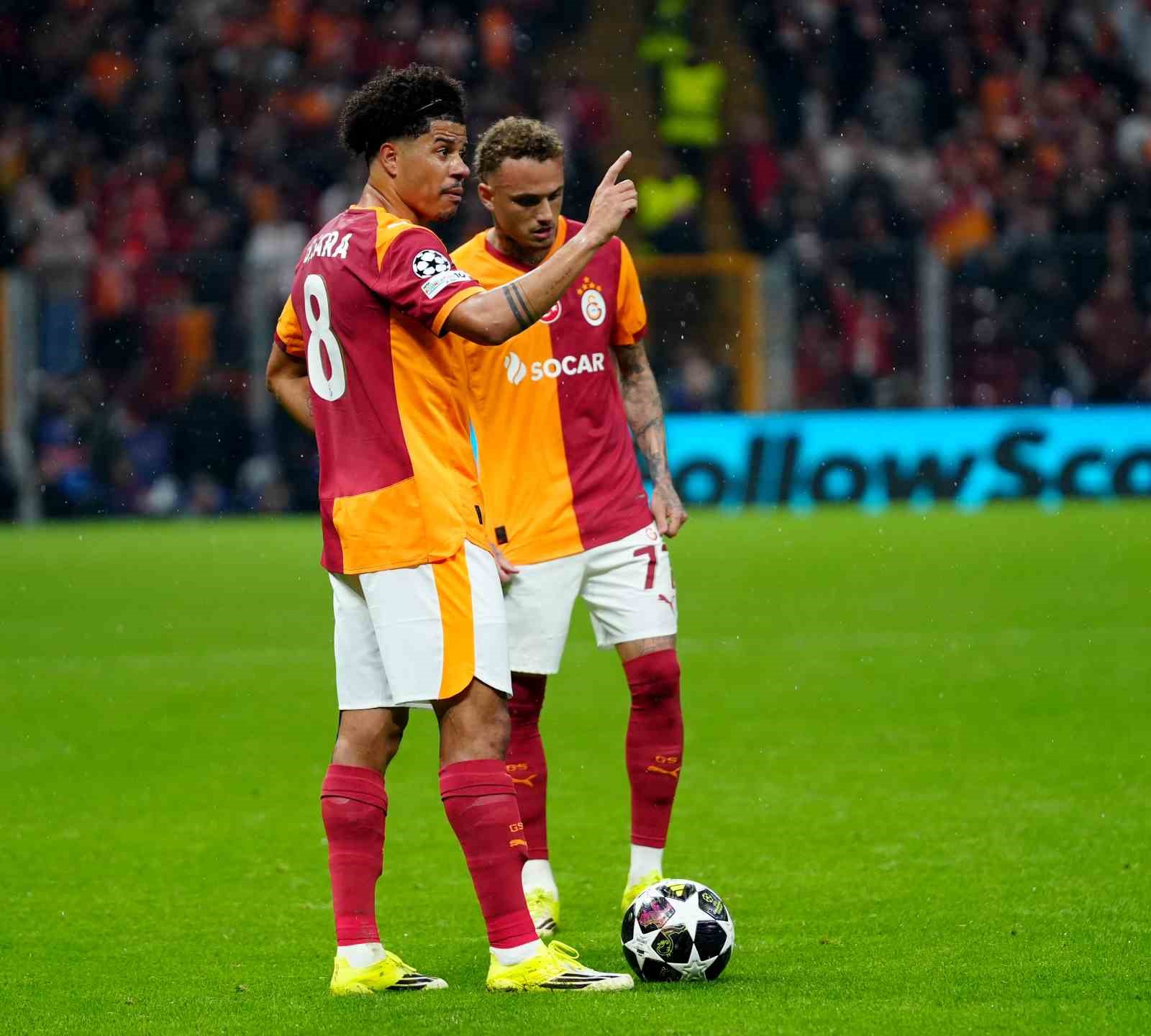 uefa sampiyonlar ligi galatasaray 1 juventus 2 ilk yari 19 1LcHkvVp