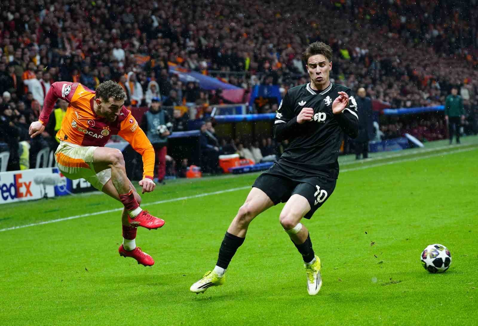 uefa sampiyonlar ligi galatasaray 1 juventus 2 ilk yari 30