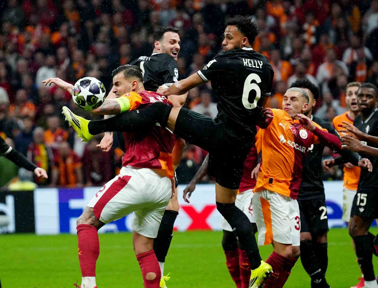 uefa sampiyonlar ligi galatasaray 1 juventus 2 ilk yari 34 6VhTc4Uh
