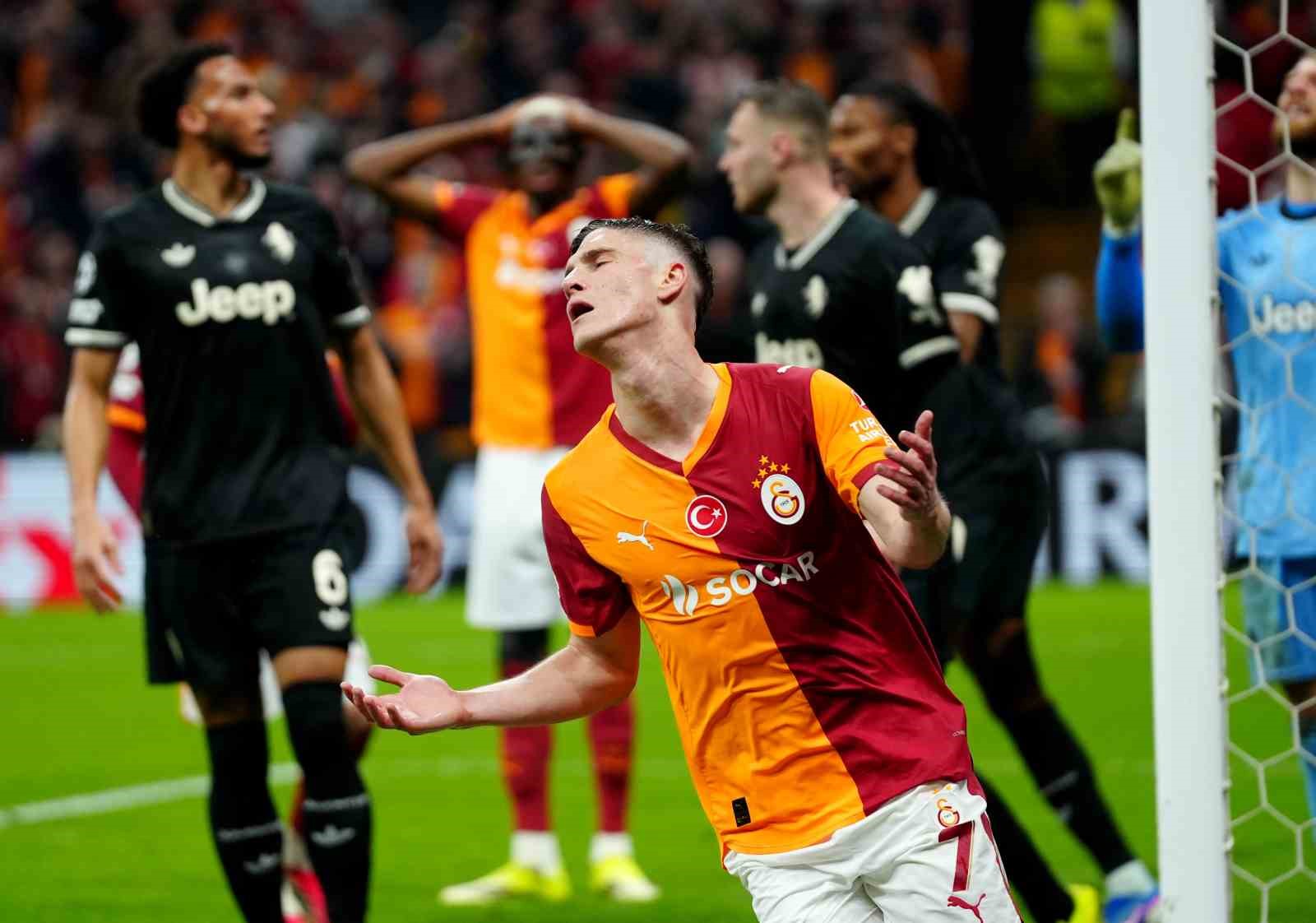 uefa sampiyonlar ligi galatasaray 1 juventus 2 ilk yari 37 3UNLVUpk