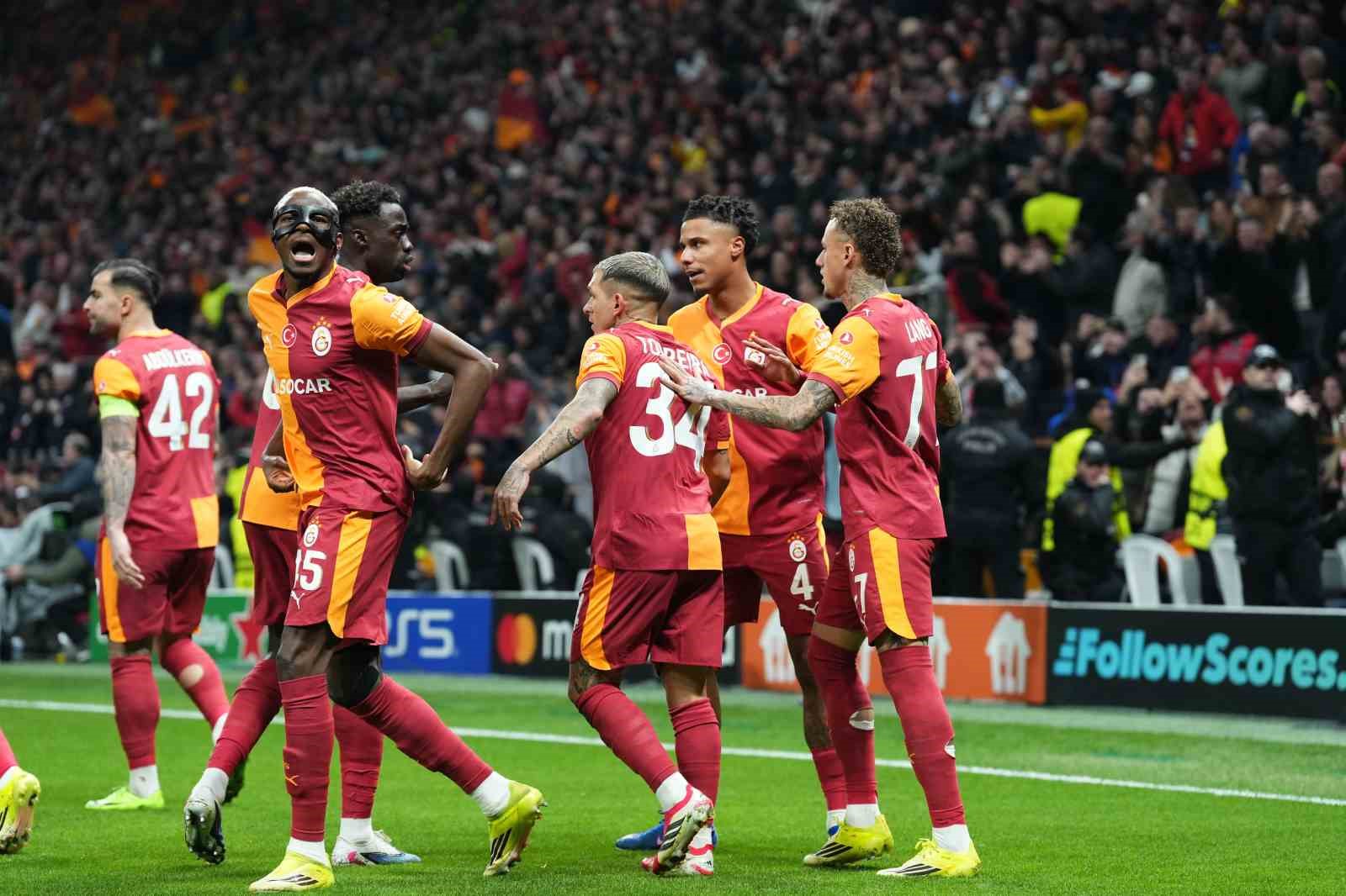 uefa sampiyonlar ligi galatasaray 1 liverpool 0 mac devam ediyor 44 uBf2FpLB