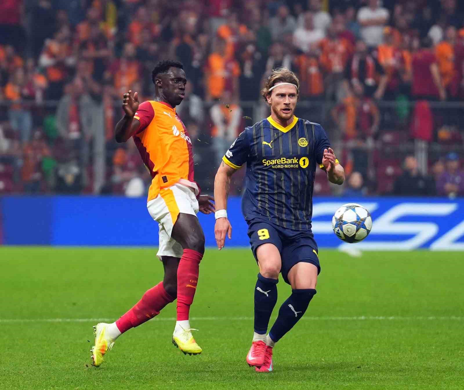 uefa sampiyonlar ligi galatasaray 2 bodoglimt 0 ilk yari 3 yQweCHcS