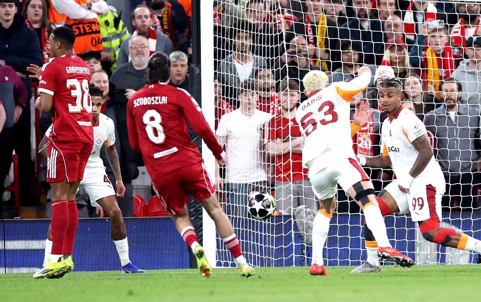 uefa sampiyonlar ligi liverpool 1 galatasaray 0 ilk yari 11 DBzj1yl7
