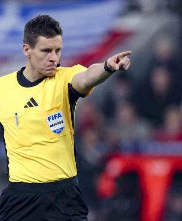 uefa-turnuvalarinda-final-maclarinin-hakemleri-aciklandi-p9ddDMUg.jpg