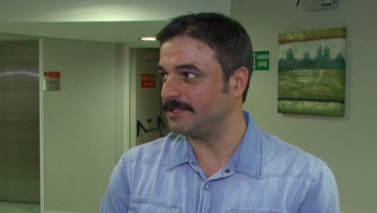 Ufuk Özkan, 15 yıl önce organ nakli bölümünde hastalarla bir araya geldiği görüntüler ortaya çıktı 5 ufuk ozkan 15 yil once organ nakli bolumunde hastalarla bir araya geldigi goruntuler ortaya u2MFQQV8