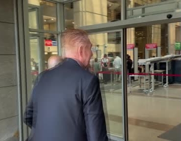 ugur-dundar-herhangi-bir-mali-iliskim-olmadi-turk-toplumu-adina-uzgunum-ancak-ozur-dilememi-RXK2qInY.jpg