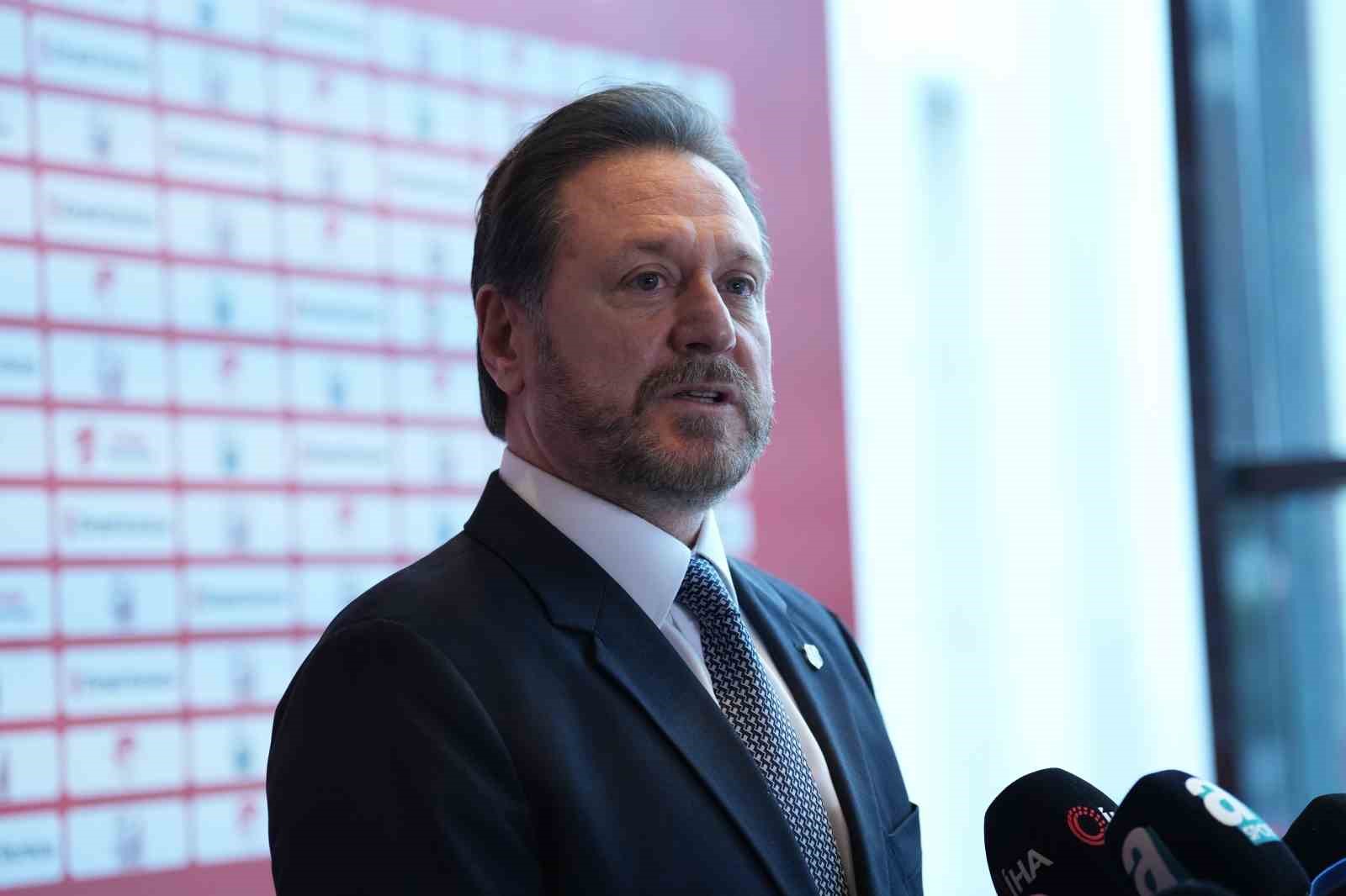 ugur fora kupaya talip bir takim olarak karsiniza kim cikarsa yenmeniz gerekiyor 2 bi8b4Af4