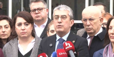 ugur-mumcu-suikasti-ile-22-faili-mechul-cinayeti-kapsayan-umut-davasinin-gorulmesine-devam-edildi-T7lMSOVg.jpg