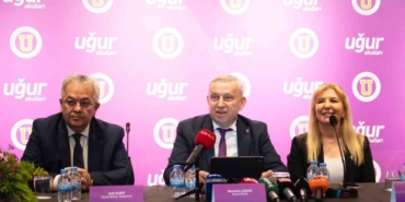 ugur-okullari-denizlide-yeni-kampusunde-ogrencilerle-bulusuyor-EQweSgku.jpg