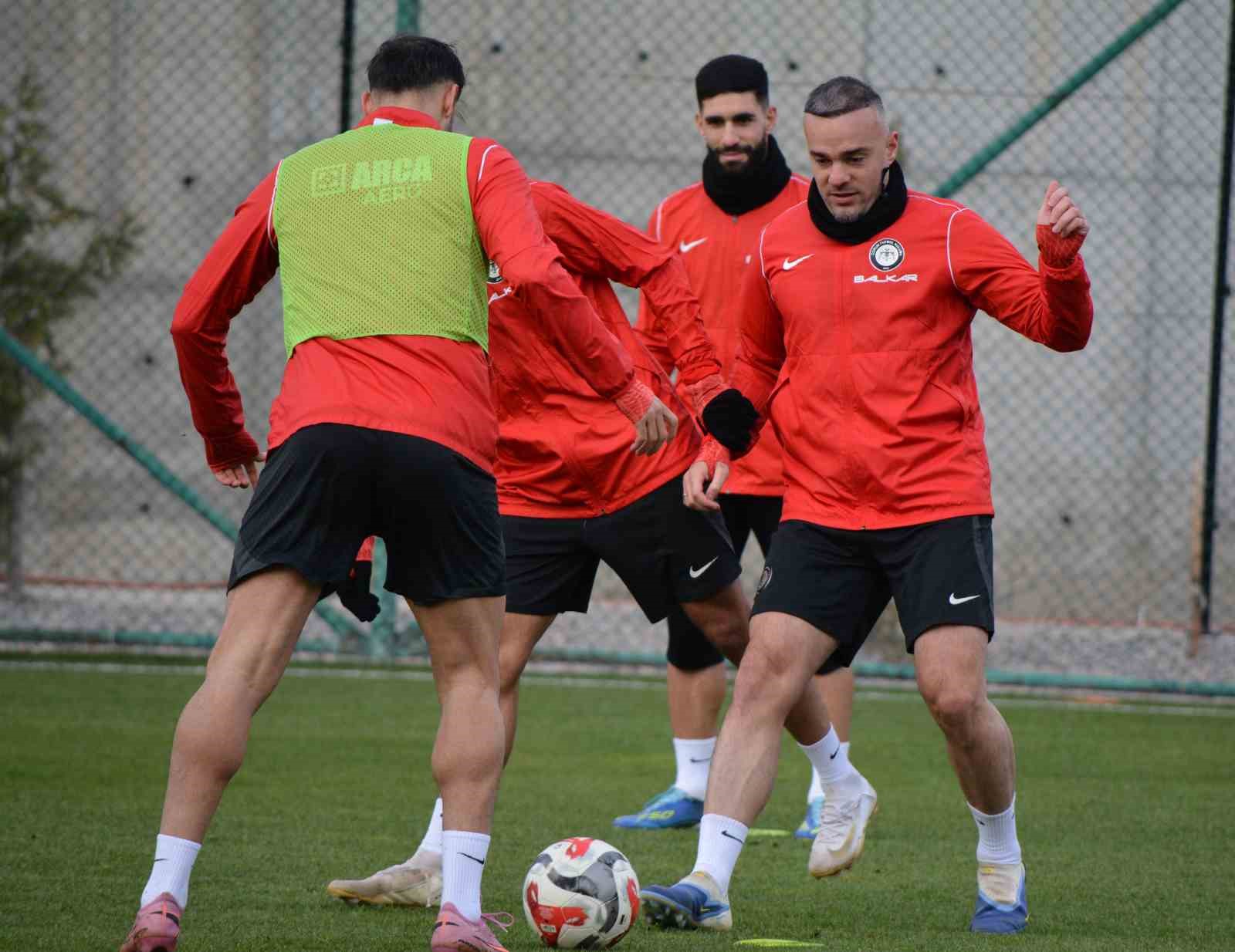 ugur ucar hedefimiz kupayi corum halkina armagan etmek 7 MwcXkiE7