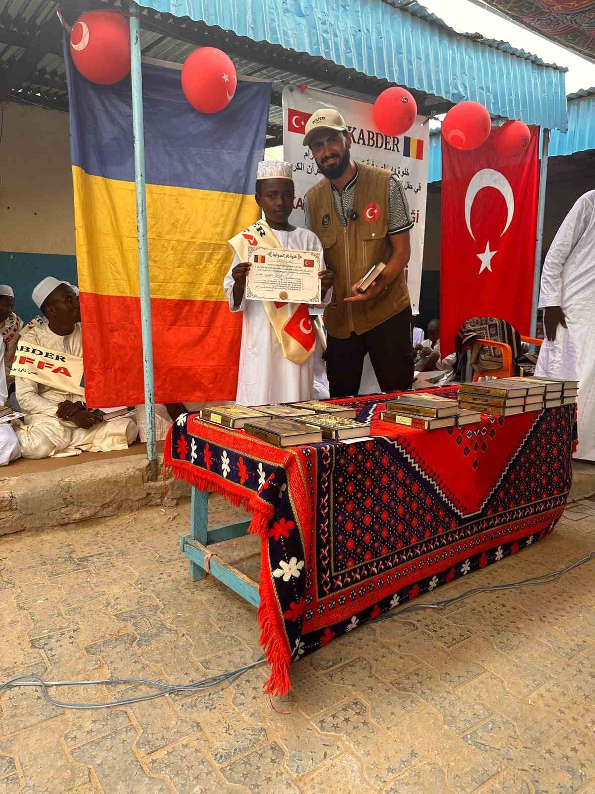 UKABDER gönüllüsü Afrika’da yetimlere abi oldu 6 ukabder gonullusu afrikada yetimlere abi oldu 2