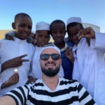 ukabder-gonullusu-afrikada-yetimlere-abi-oldu-vyFWjpBR.jpg