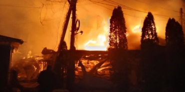 ukrayna-hersonda-otel-ve-kafeye-saldirdi-24-olu-50-yarali-Kql7GJCb.jpg