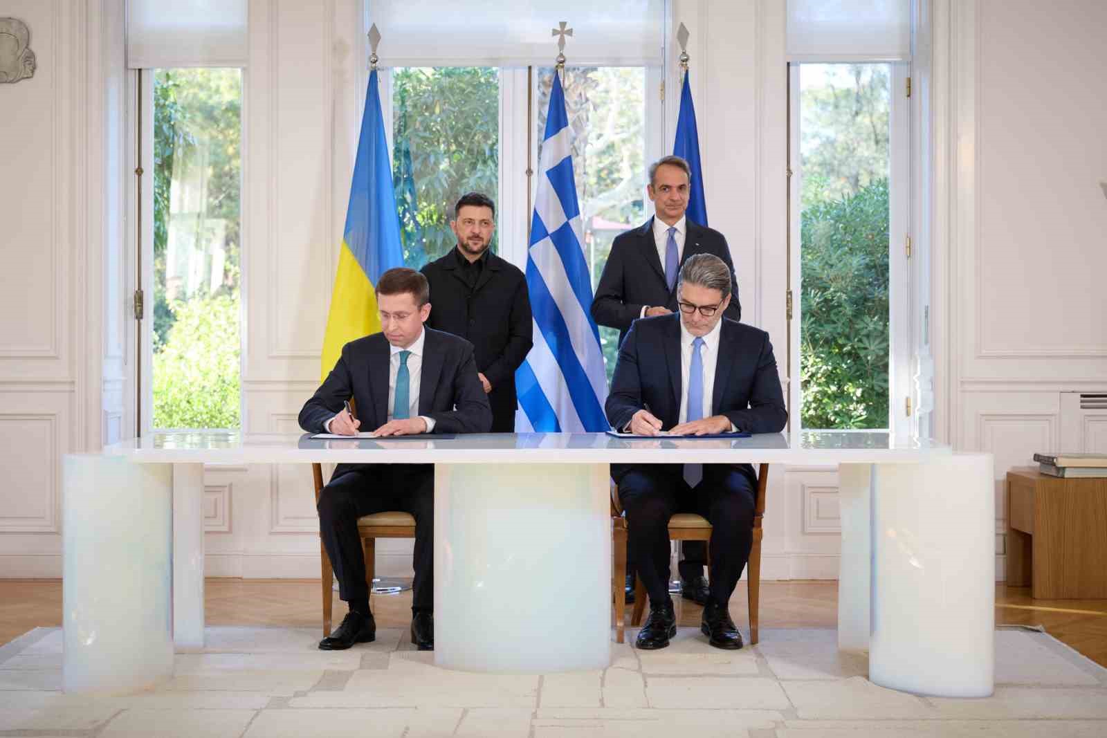 Ukrayna ile Yunanistan arasında doğalgaz anlaşması için niyet mektubu imzalandı 5 ukrayna ile yunanistan arasinda dogalgaz anlasmasi icin niyet mektubu imzalandi 1 nTN183fI