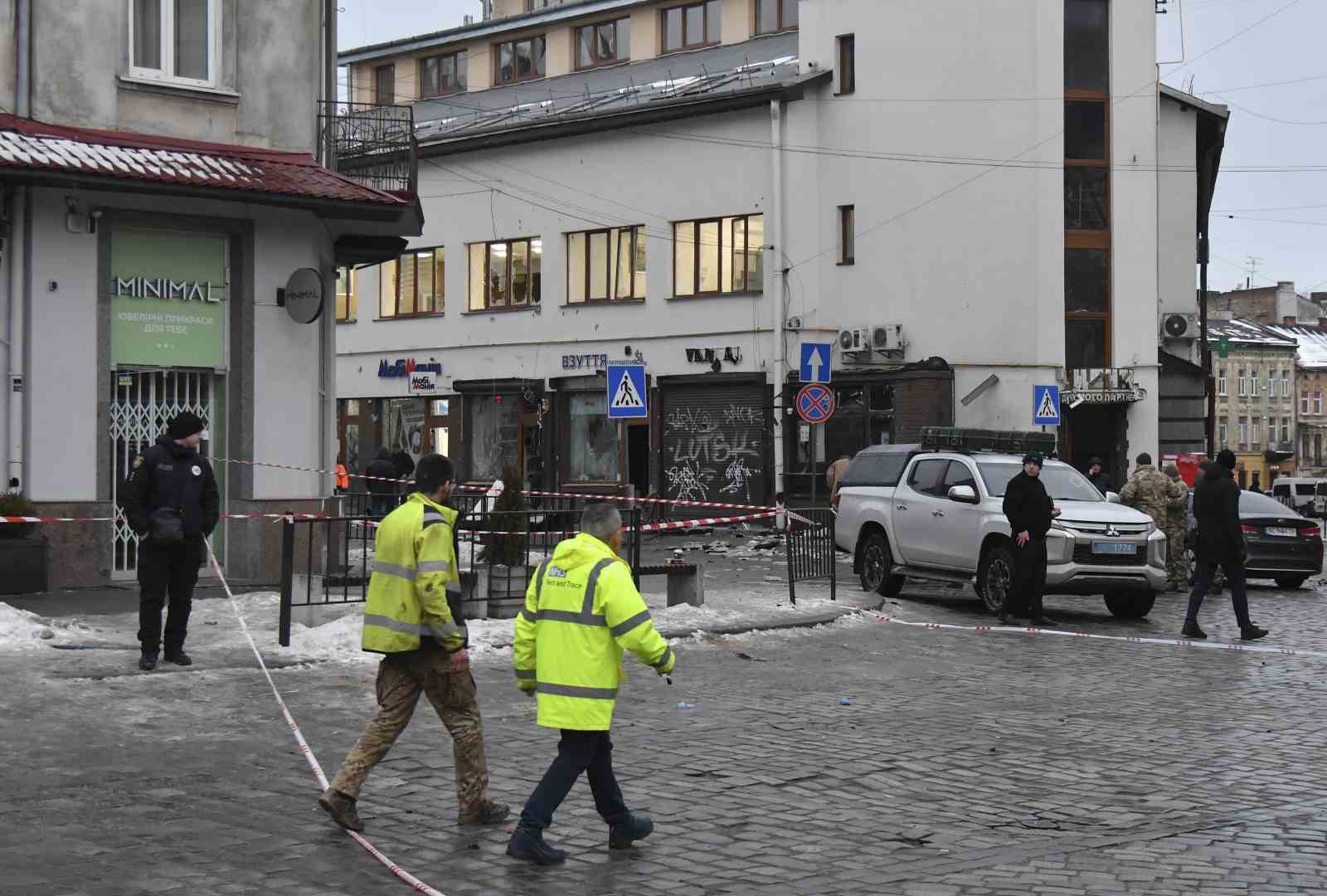 ukraynada ust uste iki patlama 1 olu 24 yarali 1