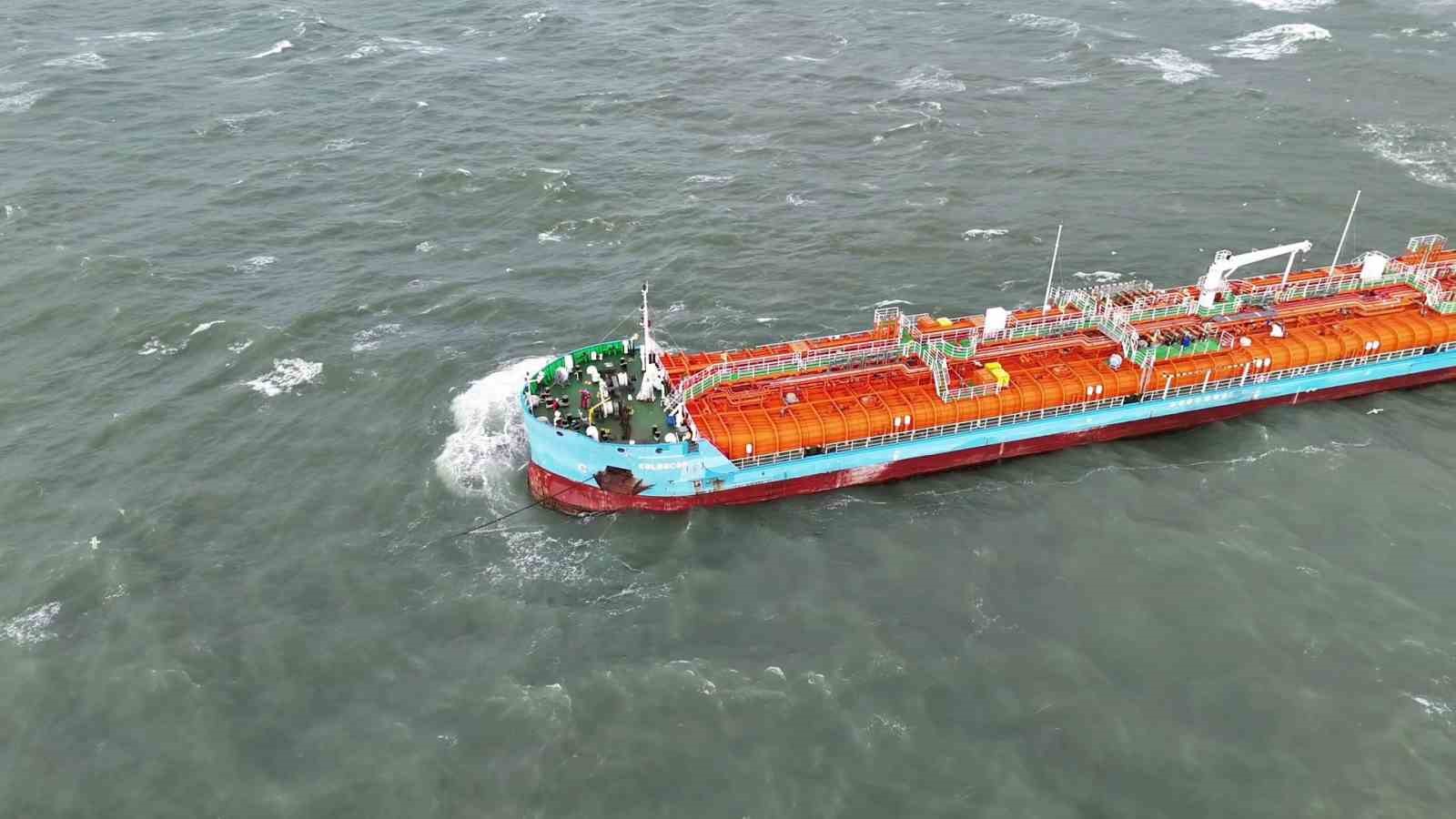 ulastirma ve alt yapi bakanligindan istanbulda birbirine temas eden 2 tanker gemi aciklamasi 1 lSzOISGP