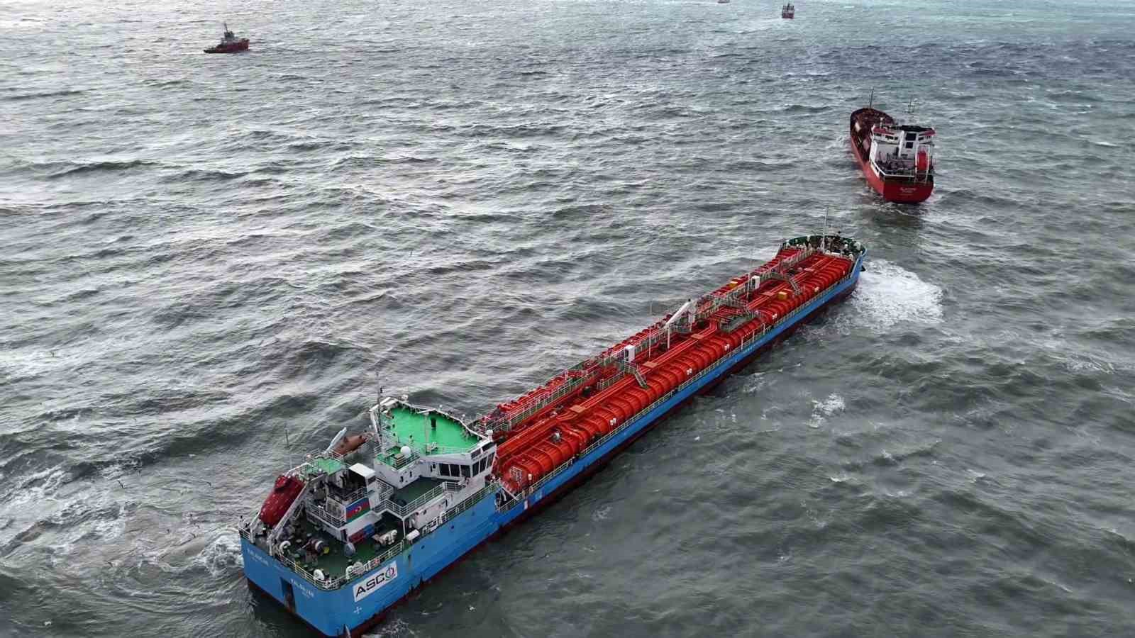 ulastirma ve alt yapi bakanligindan istanbulda birbirine temas eden 2 tanker gemi aciklamasi 2 6YbE1E15