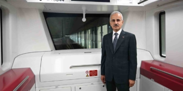ulastirma-ve-altyapi-bakani-uraloglu-120-kilometre-hiza-ulasan-bir-rayli-metro-hattindan-bahsediyoruz-48eHtNTU.jpg