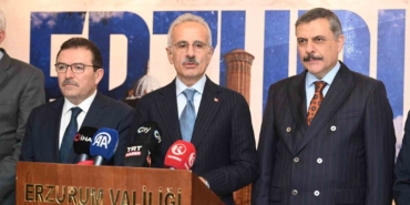 ulastirma-ve-altyapi-bakani-uraloglu-erzincan-erzurum-kars-tren-hatti-etut-proje-calismalari-devam-ediyor-41yTufIO.jpg