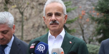 ulastirma-ve-altyapi-bakani-uraloglu-kaptanin-dron-saldirisi-var-diye-yardim-cagrisi-olmustu-YU5iE8lp.jpg