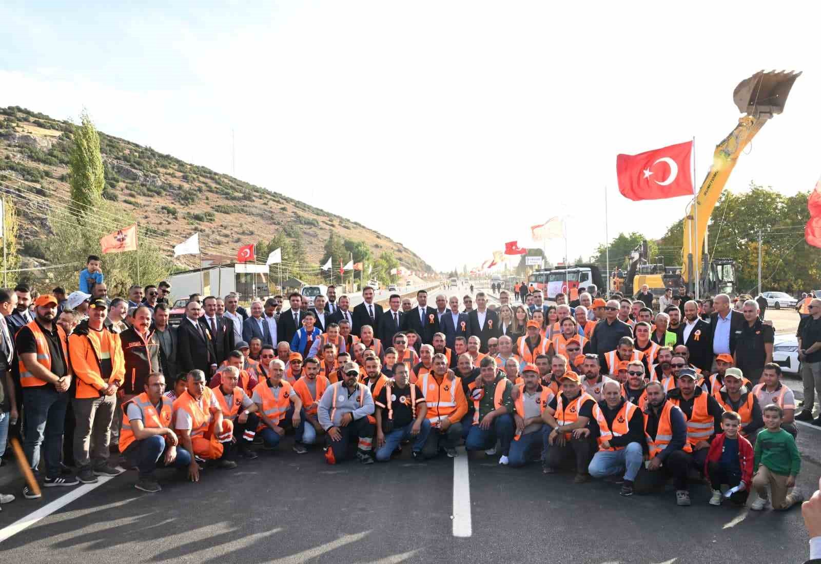 ulastirma ve altyapi bakani uraloglu tarim ticaret ve turizme can suyu olacak 0 4ITfVmNa