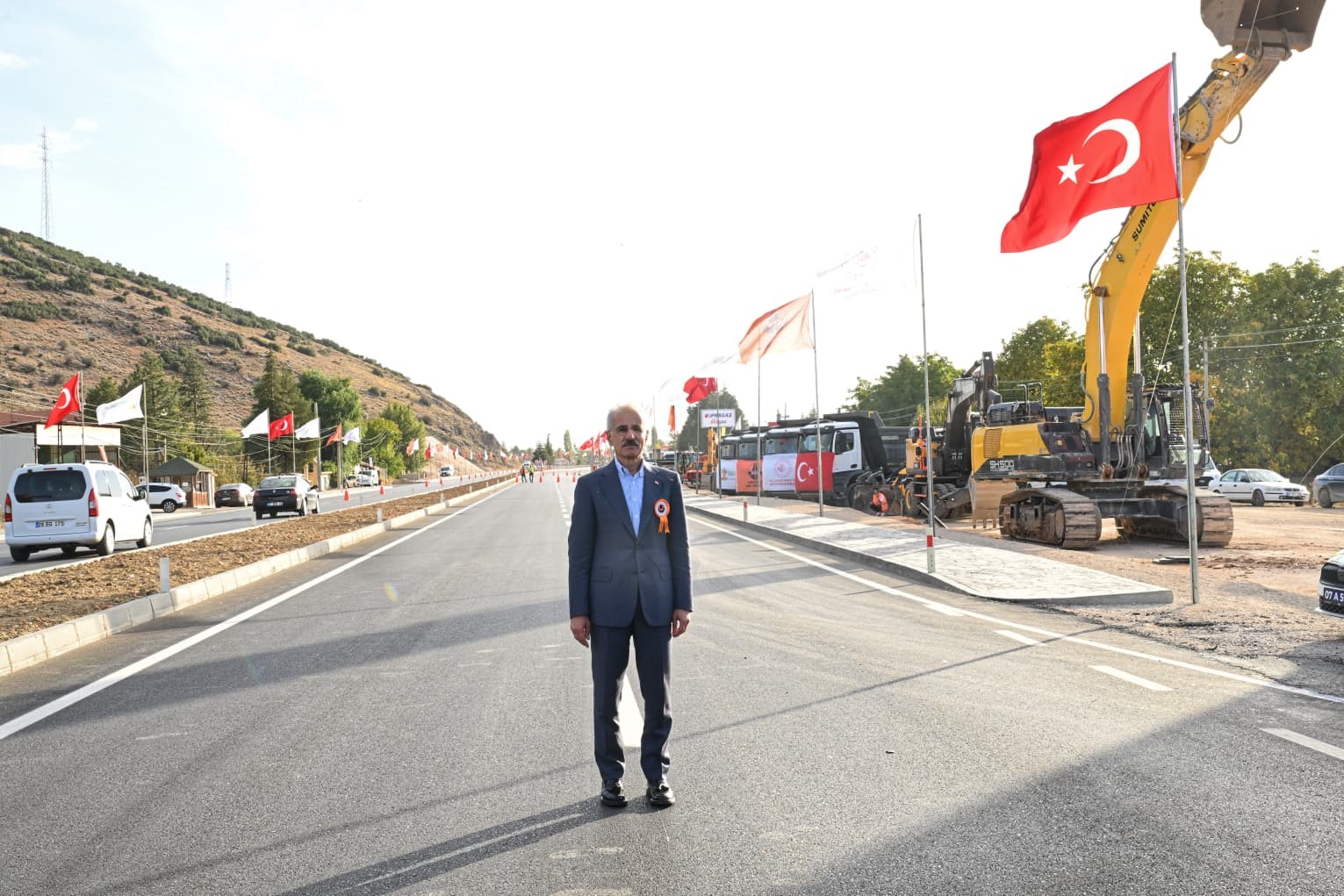 ulastirma ve altyapi bakani uraloglu tarim ticaret ve turizme can suyu olacak 2 iuadKEQr