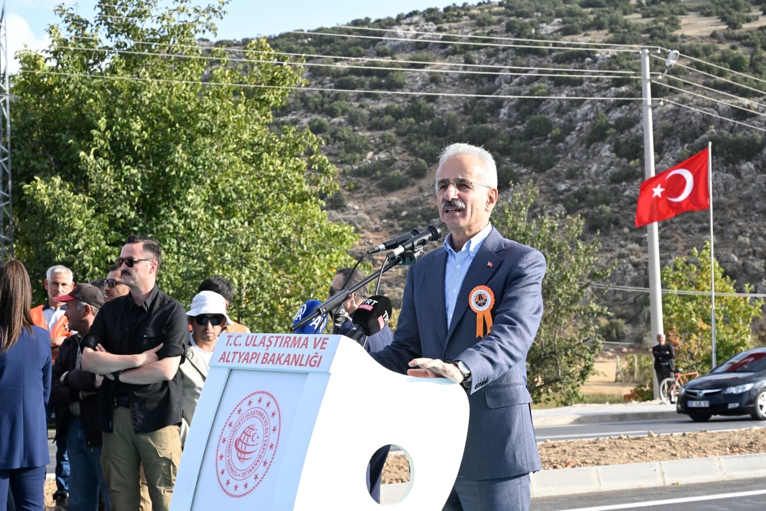 ulastirma ve altyapi bakani uraloglu tarim ticaret ve turizme can suyu olacak 4 j7hvcZkz