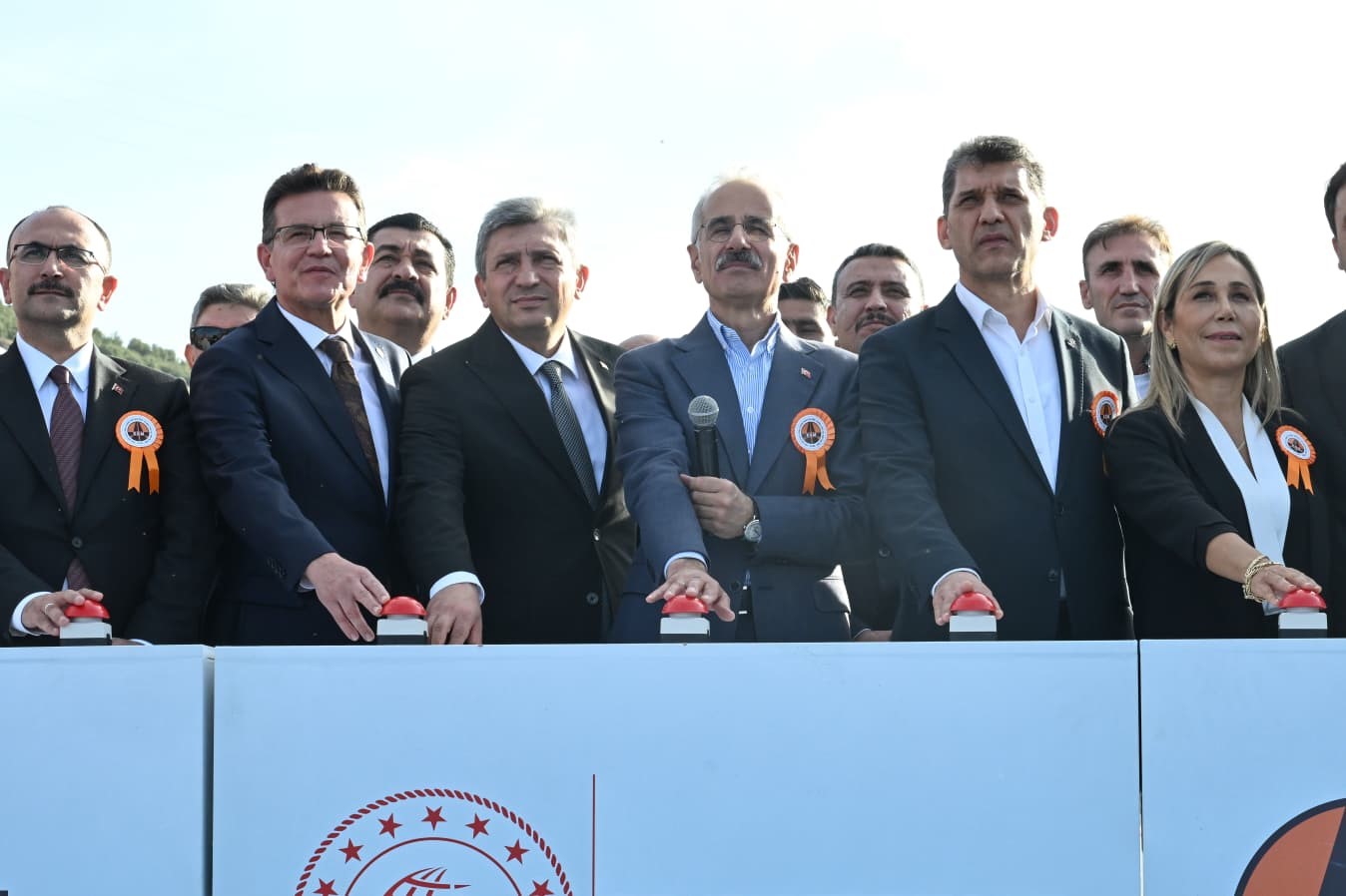ulastirma ve altyapi bakani uraloglu tarim ticaret ve turizme can suyu olacak 6
