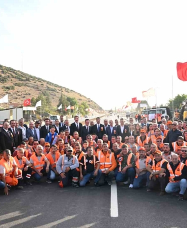 ulastirma-ve-altyapi-bakani-uraloglu-tarim-ticaret-ve-turizme-can-suyu-olacak-bBXNaynZ.jpg