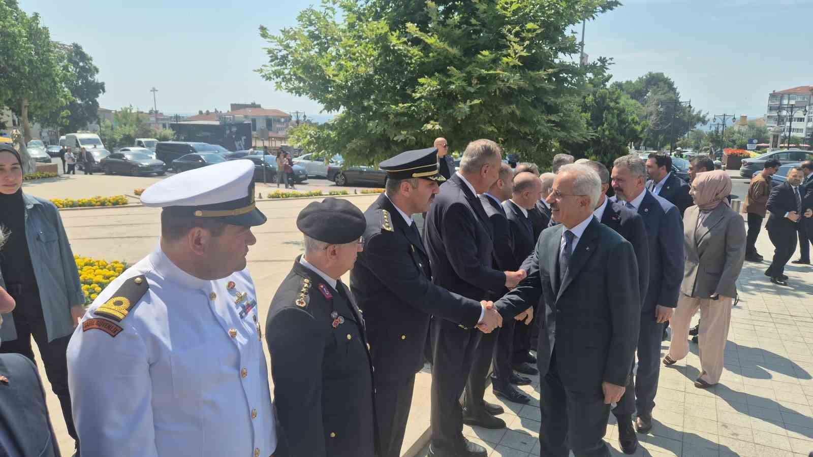 Ulaştırma ve Altyapı Bakanı Uraloğlu Tekirdağ’da koordinasyon toplantısına katıldı 9 ulastirma ve altyapi bakani uraloglu tekirdagda koordinasyon toplantisina katildi 5 Z5DrNrRw
