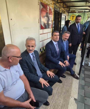 ulastirma-ve-altyapi-bakani-uraloglu-tekirdagda-koordinasyon-toplantisina-katildi-PAOEQ1UU.jpg